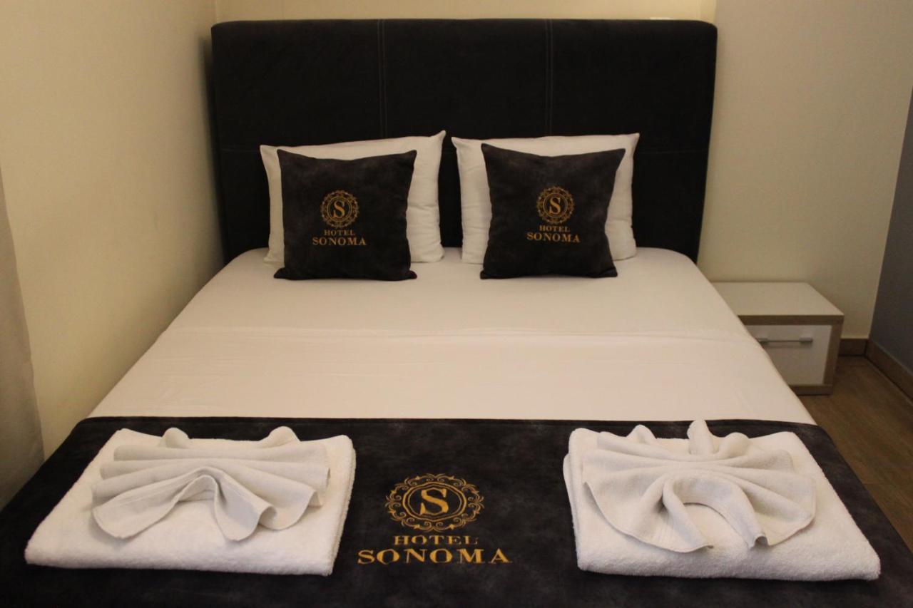 Hotel Sonoma Kosovo Polje Eksteriør billede